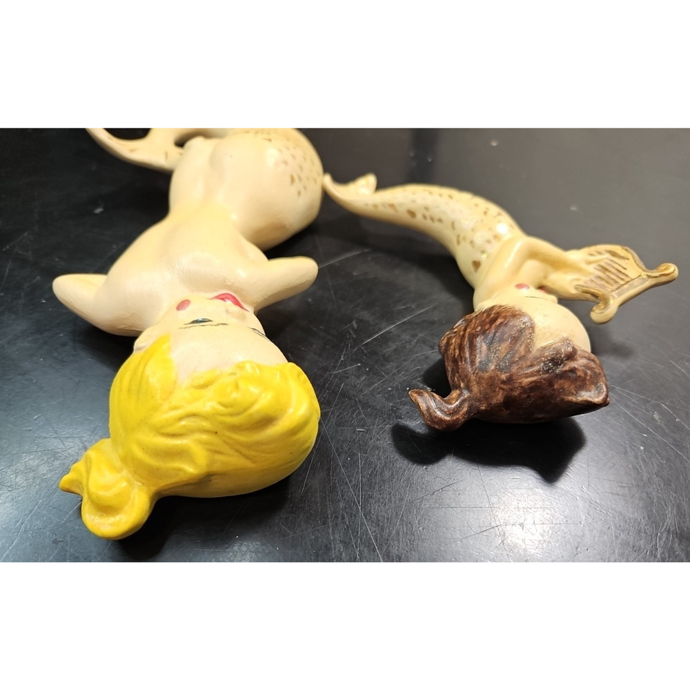 Vintage MCM Mermaid & Baby 1960s Ceramic Chalkware Beach Fantasy Wall Hangings - Picture 13 of 16